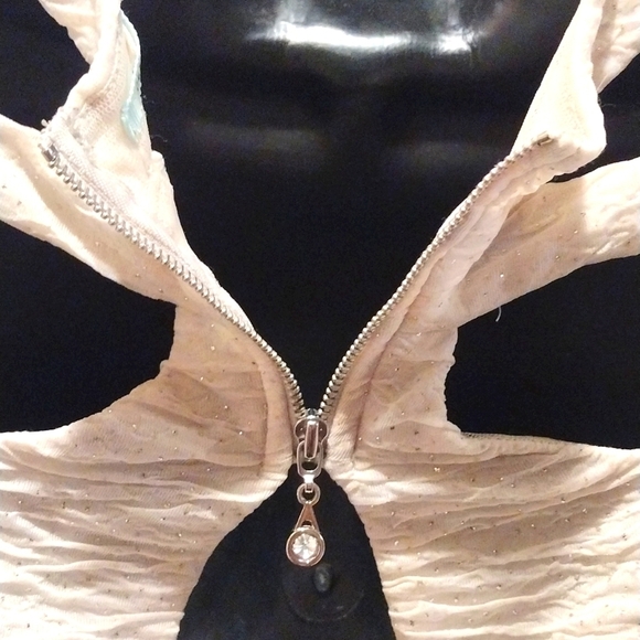 Kimchi Blue Dress M (junior) - Picture 6 of 7